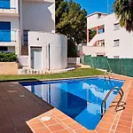 Magnifico Edificio Marina Apartmán *